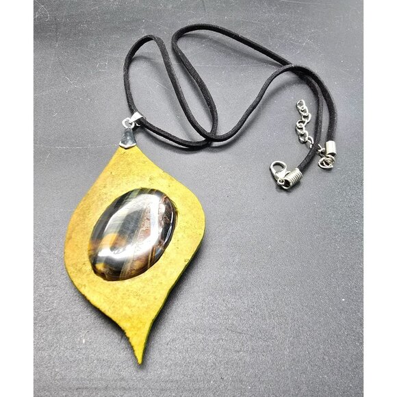Yellow Green Leaf-Shaped Pendant Necklace With Tigers Eye Stone Black Cord CT701 - Picture 3 of 10